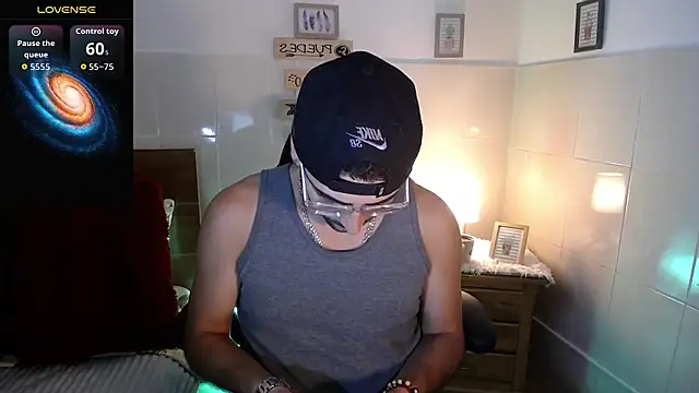 andders  online show from May 15, 12:38 am