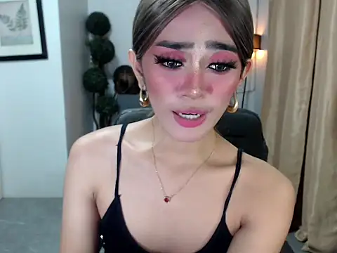 lavandermilk online show from June 28, 8:26 pm