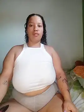 DivaCaliente1 online show from May 18, 3:07 pm