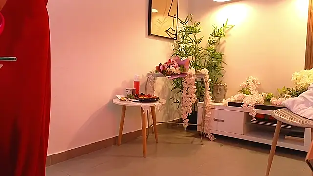 Cherry Vixen  online show from July 18, 11:07 pm