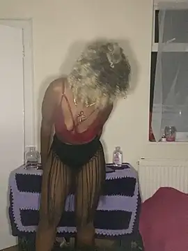 Vicky-rush online show from April 17, 9:17 pm