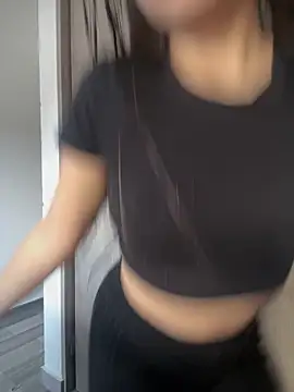 Soffy 20 online show from May 6, 5:39 pm