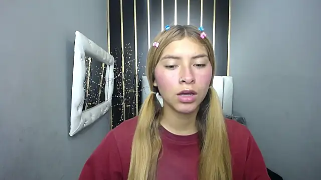 nancy blonde online show from April 28, 12:42 pm