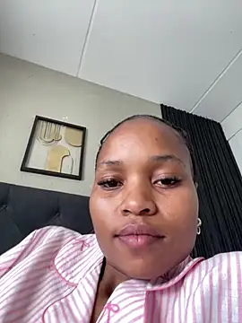 sweetheart2001 online show from June 6, 6:52 am