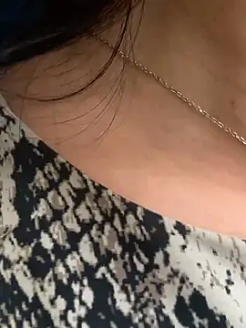 LilyyFox online show from May 19, 2:24 pm