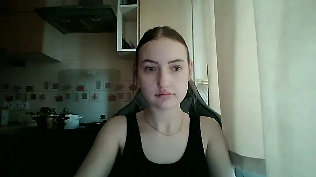 Lisanta online show from April 20, 11:02 am