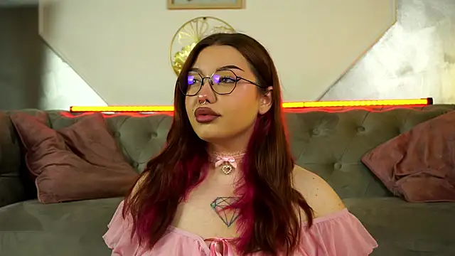 SinfullAngel online show from May 21, 5:05 am