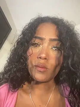 Rosamosquet online show from April 25, 4:59 pm