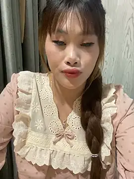 Ly-sexyy online show from May 5, 2:14 am