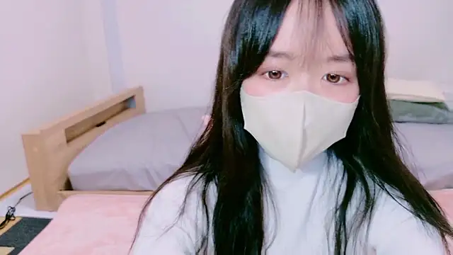 mayu chan  online show from April 23, 1:24 pm