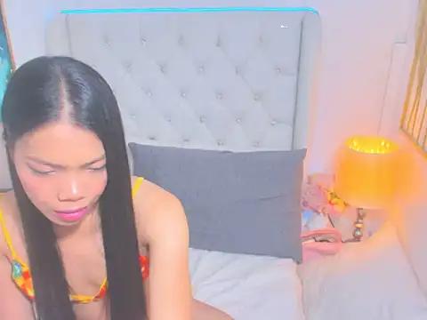 Hailey Harper online show from April 28, 11:58 am