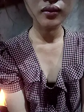 Rosie LoveUU online show from May 2, 12:14 am