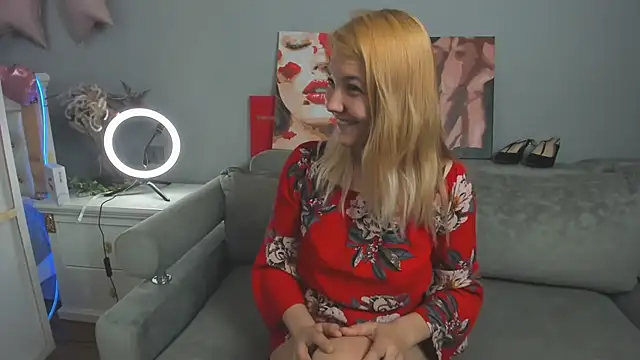 AnniShery online show from June 2, 2:51 pm