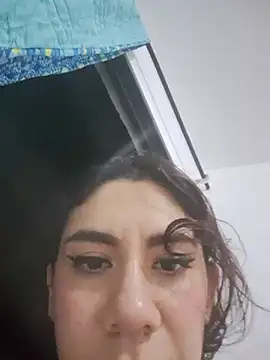 SandyFeral online show from June 1, 2:46 am