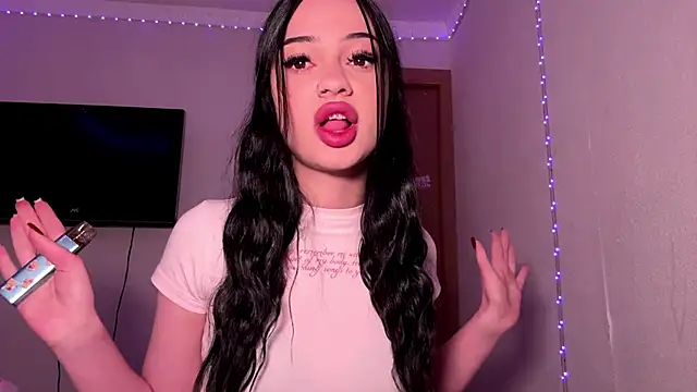 MasakoRoblodowski online show from April 26, 9:40 am