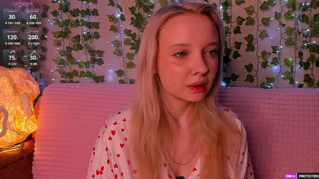  CloudNine  online show from May 17, 2:55 am