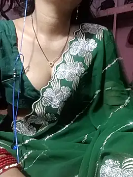 Rajkumari80 online show from May 1, 10:57 pm