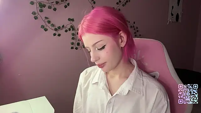 milimoon online show from May 7, 2:32 pm