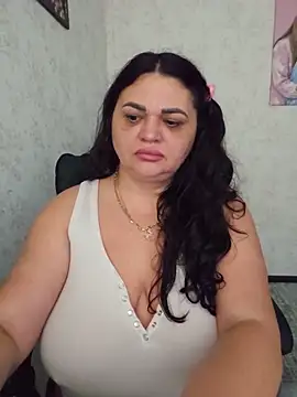 -CUTE-EVVIL- online show from May 27, 6:21 am
