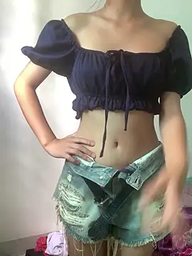 candy bobo online show from June 15, 6:35 am