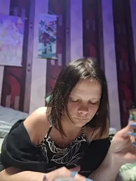 sweet angely online show from April 28, 7:40 pm