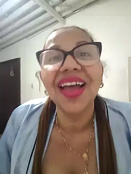 Ladymilf12 online show from May 5, 1:30 am