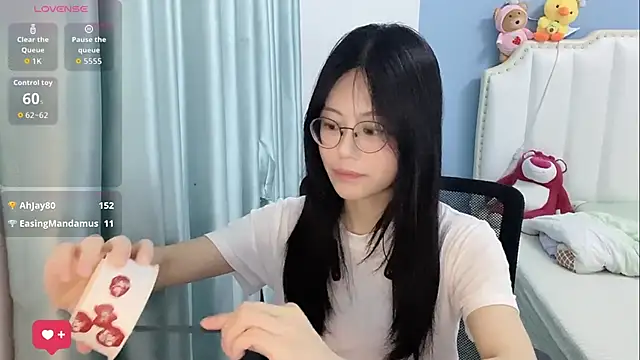 Luna-666 online show from May 19, 4:14 pm