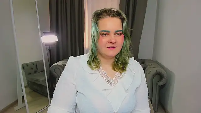 Amelia Skyee online show from May 21, 5:27 am
