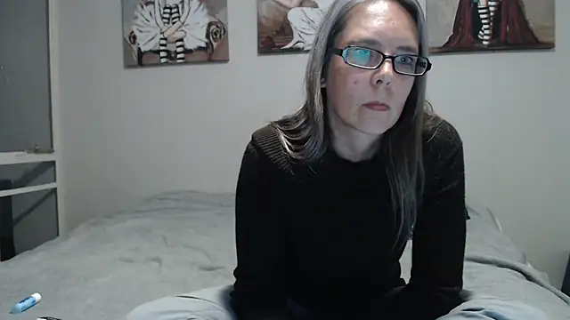 blondiesin50 online show from June 21, 4:38 am