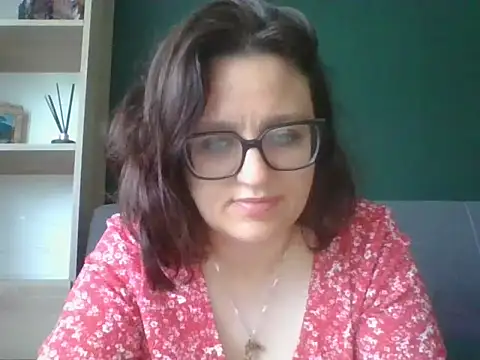 sensual paris online show from May 25, 5:28 am