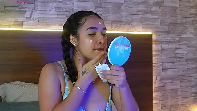 MarianaGiraldo online show from May 9, 3:52 am