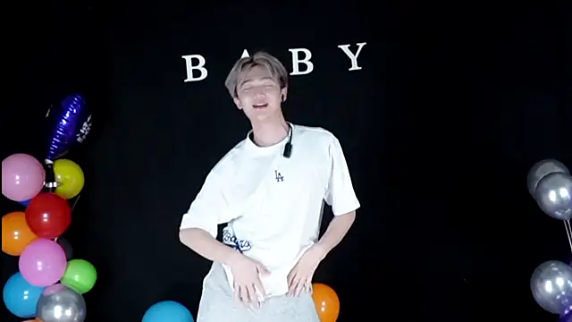 lucky-love888 online show from June 9, 12:04 pm