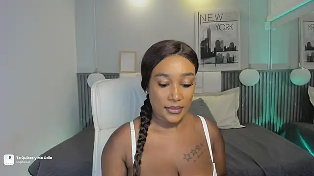 alessia anderson online show from May 28, 7:56 pm
