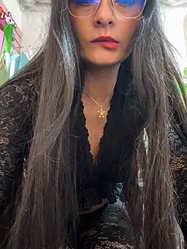 IsabellaMariet online show from July 10, 4:18 pm