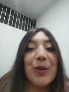 RoxanneDiaz online show from May 30, 11:54 pm