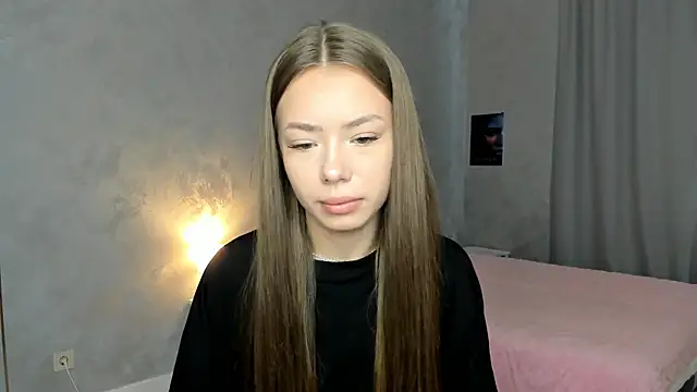 UlrikeStillwell online show from May 1, 4:27 am
