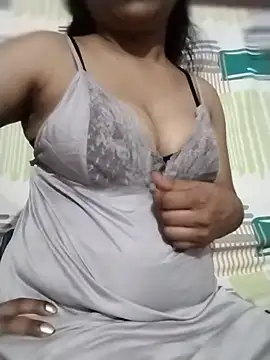 Hot-Sheekha online show from May 25, 7:24 pm
