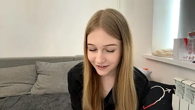 EvilinKasta online show from May 10, 2:08 pm