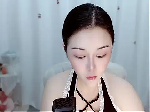 Amy-cnbaby online show from June 3, 1:50 am