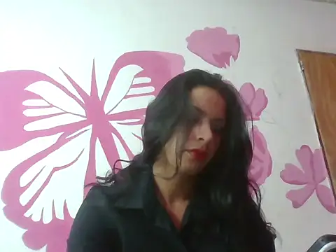 pamelaamorette online show from June 10, 7:34 pm