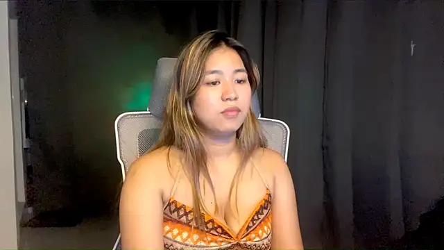 SammyFaragoza online show from June 3, 2:33 pm