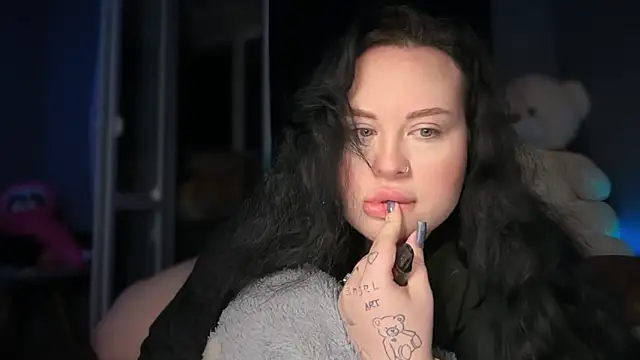 Sofi  Si online show from May 21, 7:34 pm