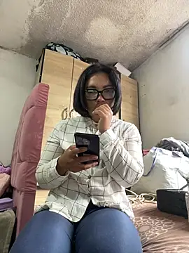 sarita hos online show from June 6, 9:21 pm