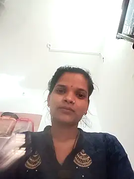Student garl 1 online show from May 3, 9:56 am