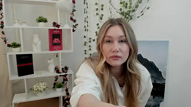 JodiGoney online show from May 5, 5:43 am
