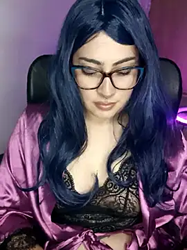 Julietta p  online show from May 5, 6:27 am