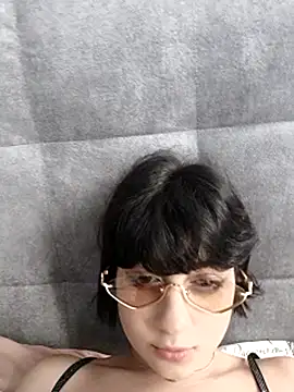zyranoct online show from June 23, 12:47 pm