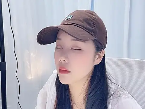 Qingqing19 online show from May 8, 5:32 am