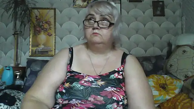 MarinaFarina53 online show from June 30, 10:48 am