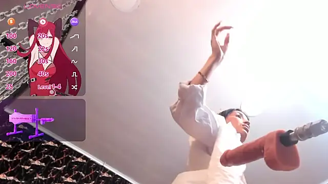 LunaiXMoon  online show from June 7, 1:29 pm